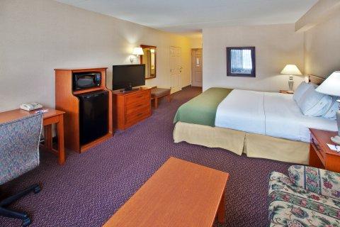 Holiday Express & By Ihg 2* Coralville